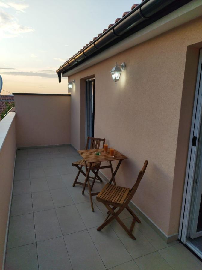 Apartman Mediteran Sibenik Ngoại thất bức ảnh