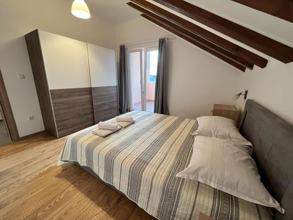 Apartman Mediteran Sibenik Ngoại thất bức ảnh